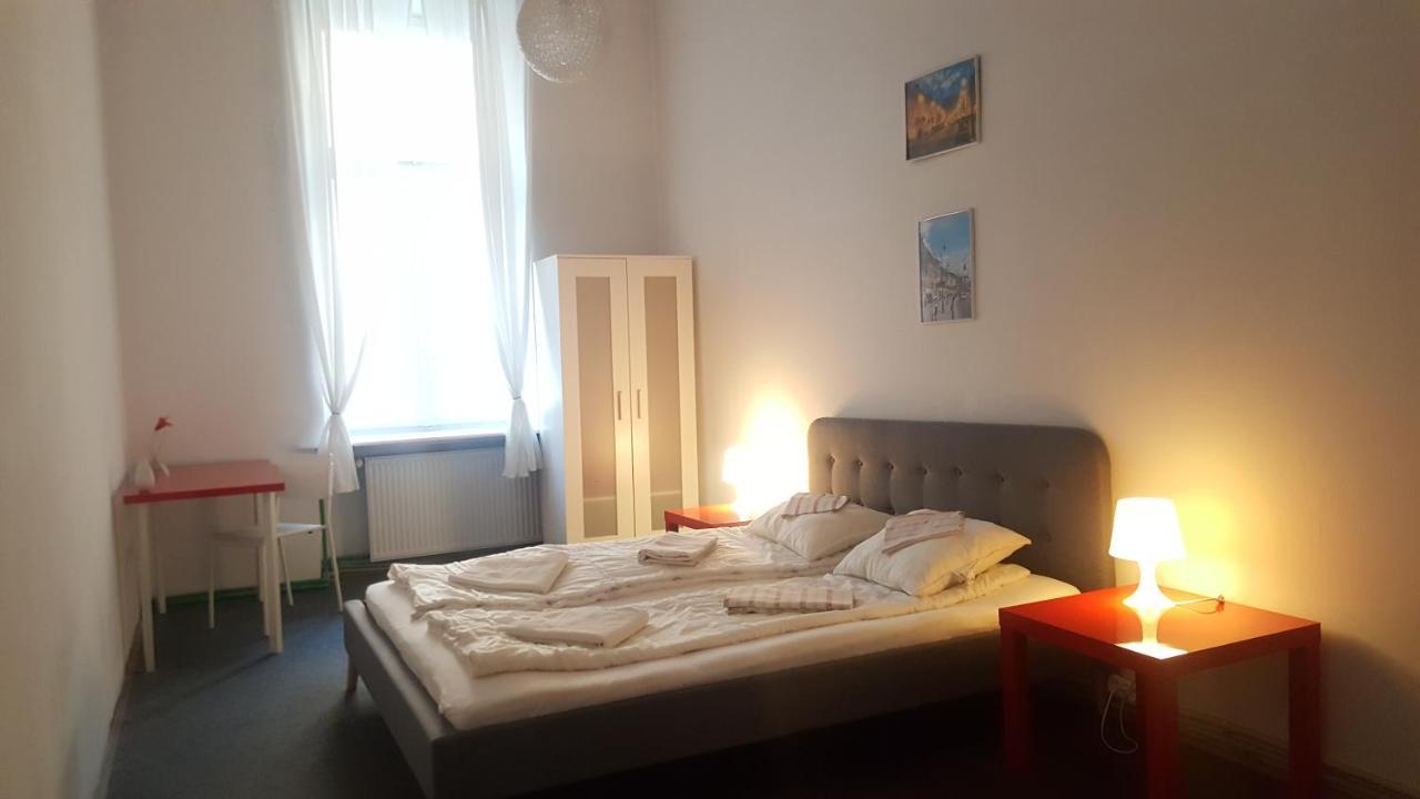 Hostel Witt Warsaw Exterior photo